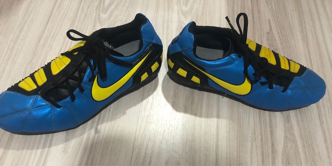 Nike total sale 90 size 9