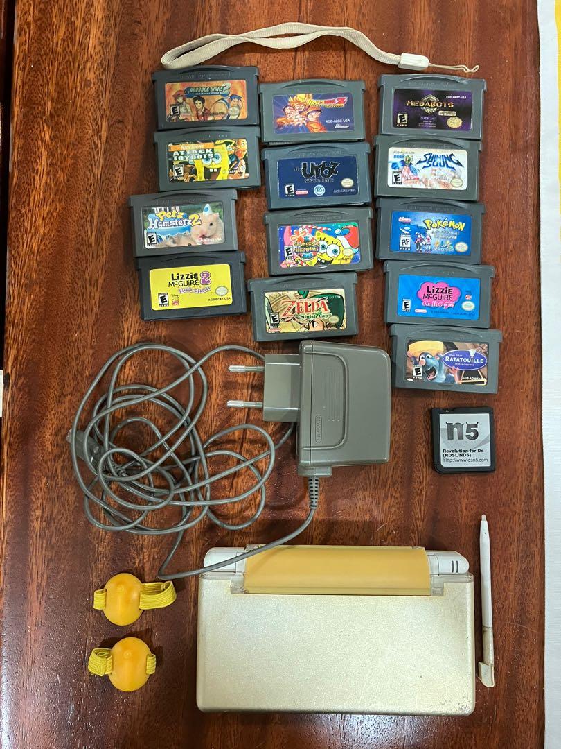 Nintendo DS lite (Category: Nintendo) located in Quezon City. Submitted by giagcuc (Listing ID 1172889737, Image 2). Description: -price includes all games and accessories in the picture -working and charging -only issue is touch screen is blurred around the edges.