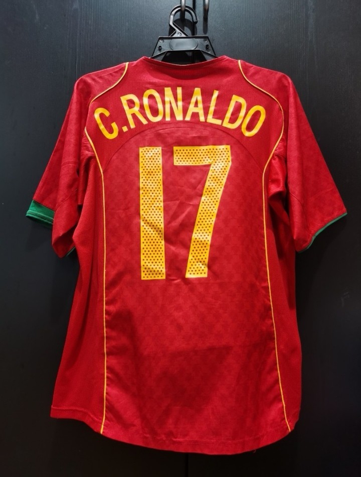 2004 deals portugal jersey