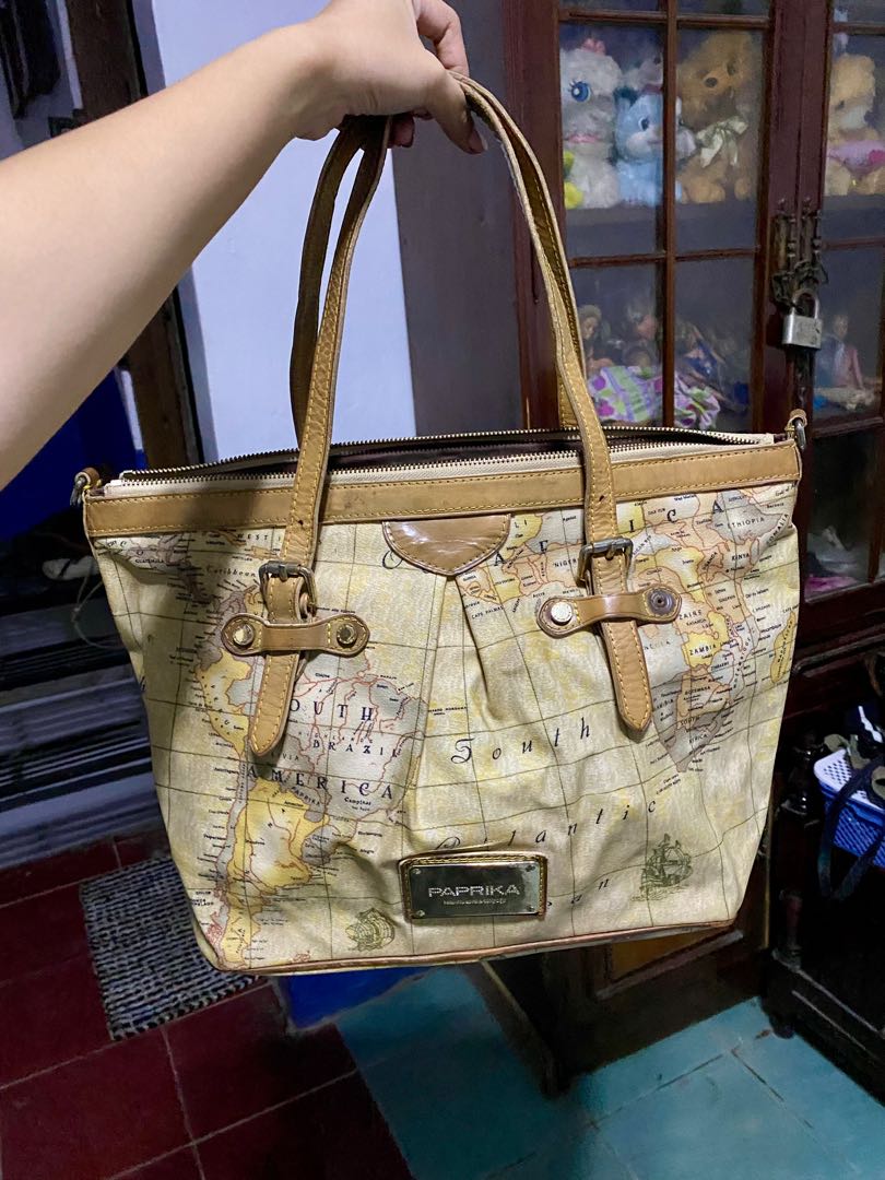Paprika Shoulder bag ( Map Large size ) Vintage (Fix Price ), Luxury