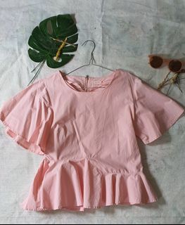 (Kategori: ) berada di . Dikirim oleh OurTrift (ID iklan 1172883231, Gambar 1). Deskripsi: .