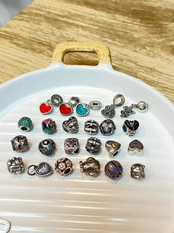 preloved pandora charms sale (Category: Charms) located in Quezon City. Submitted by Home-collection (Listing ID 1172900646, Image 2). Description: .