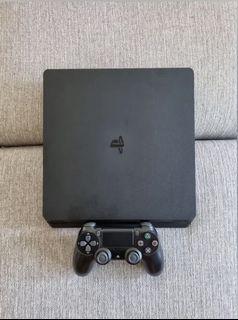PS4 Slim