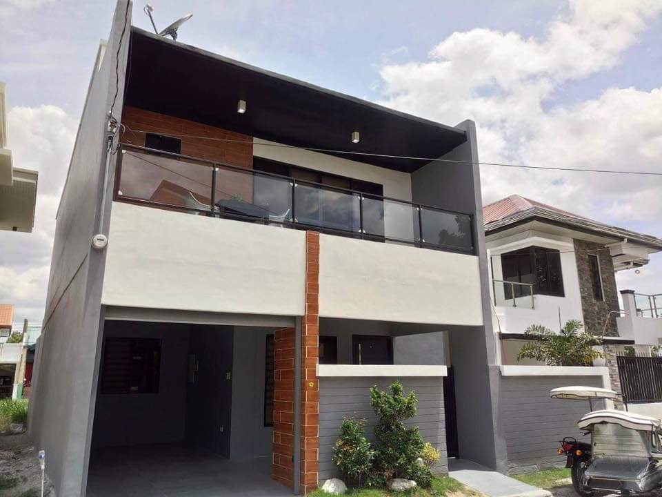 RUSH SALE 5 BEDROOM 2STOREY HOUSE & LOT FOR SALE IN METROGATE