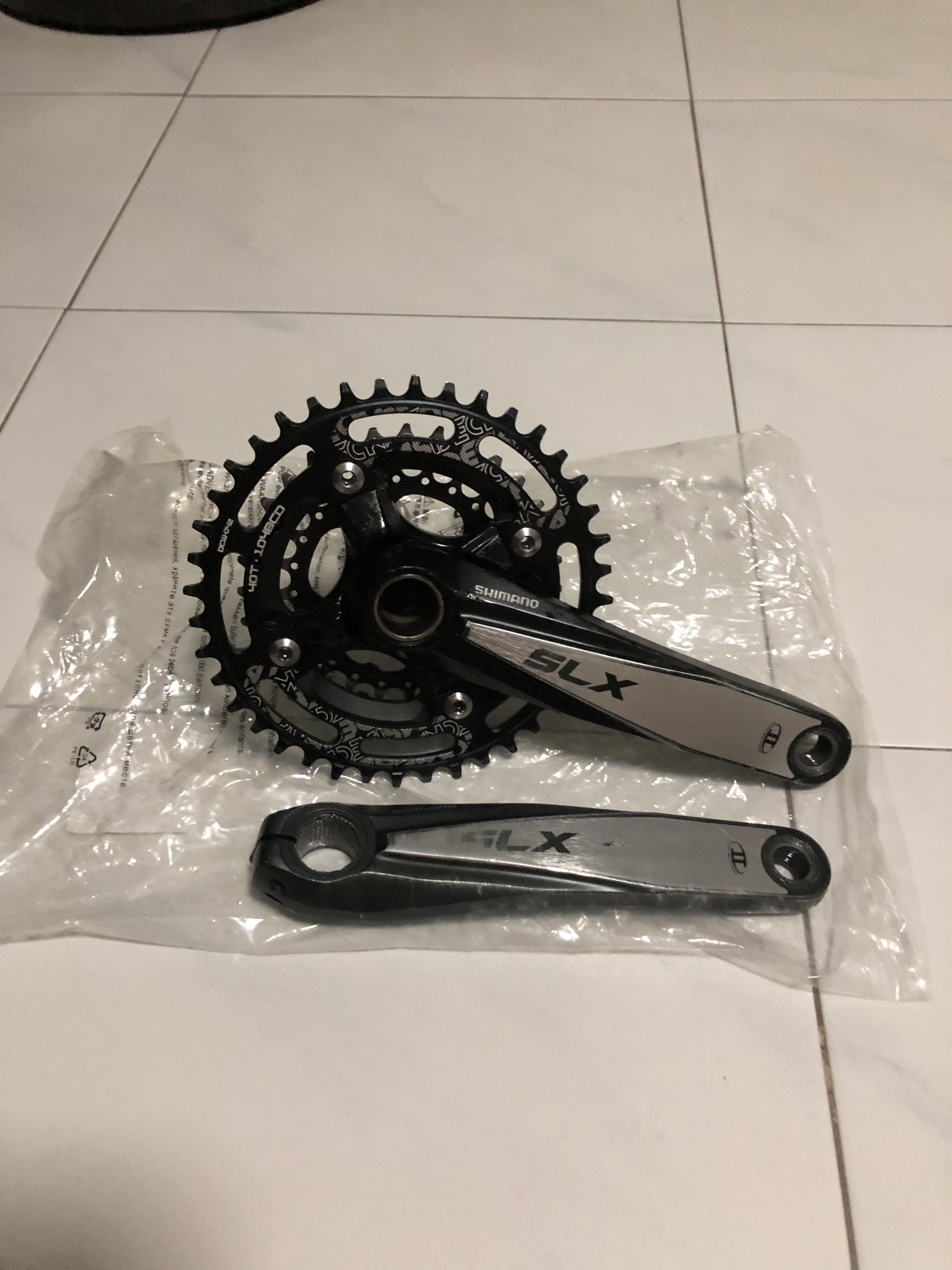 Slx hot sale triple crankset