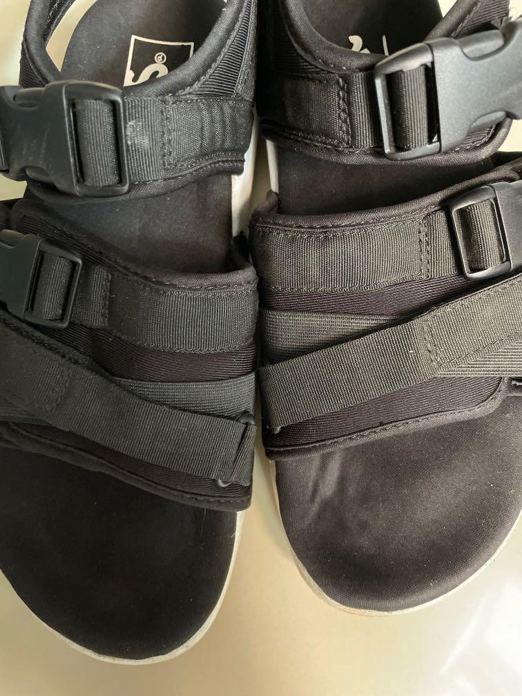 Suicoke look top alike