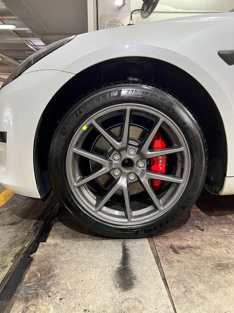 Model 3 2025 18 wheels
