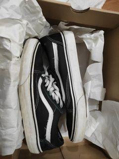 Vans Old School - Size 8.5