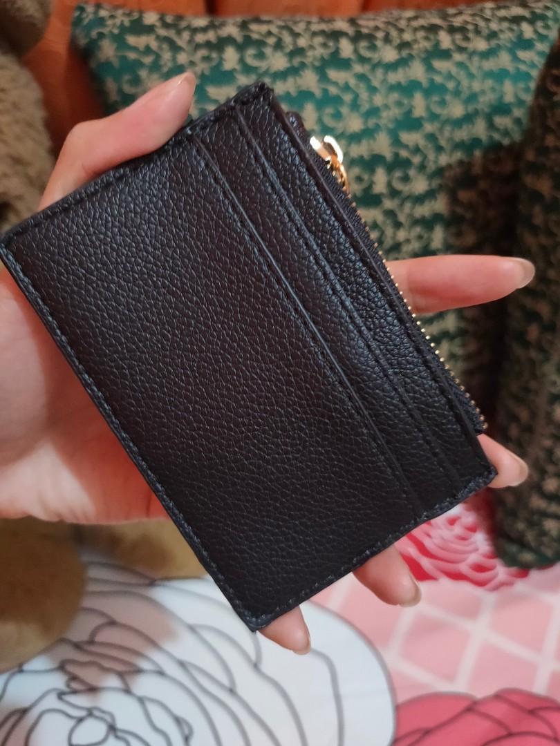 victoria secret card wallet (Category: Luxury Bags & Wallets) located in Quezon City. Submitted by shey0406 (Listing ID 1172925146, Image 3). Description: brandnew and authentic with tag super nice in actual with freebie.
