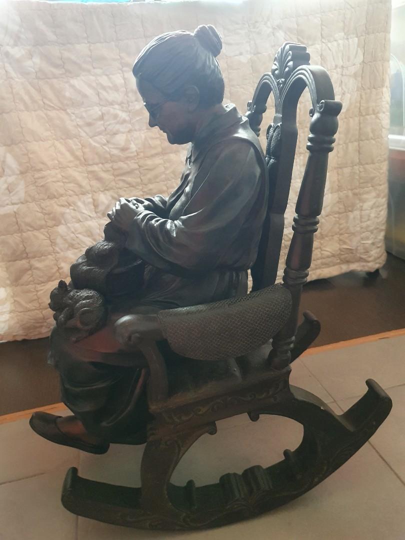 Grandparents rocking chair top