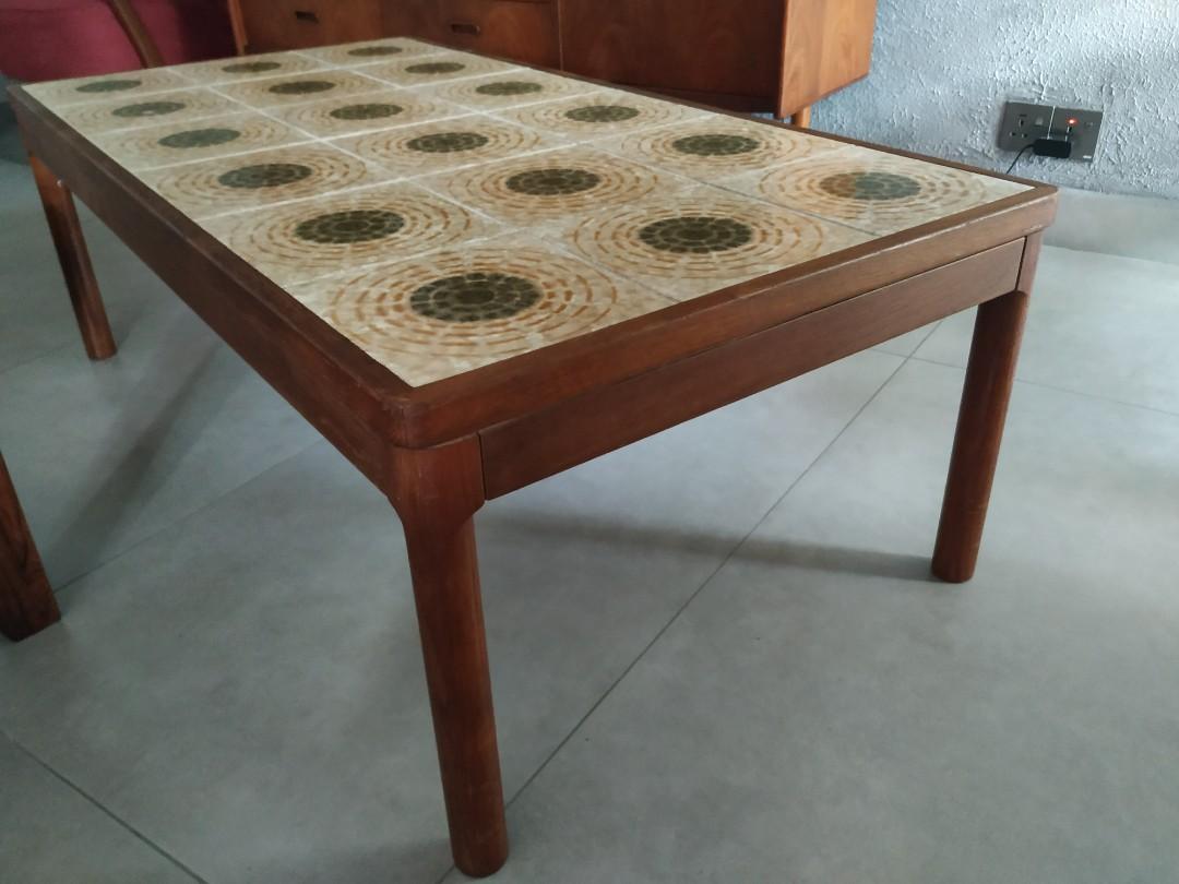 Trioh shop coffee table
