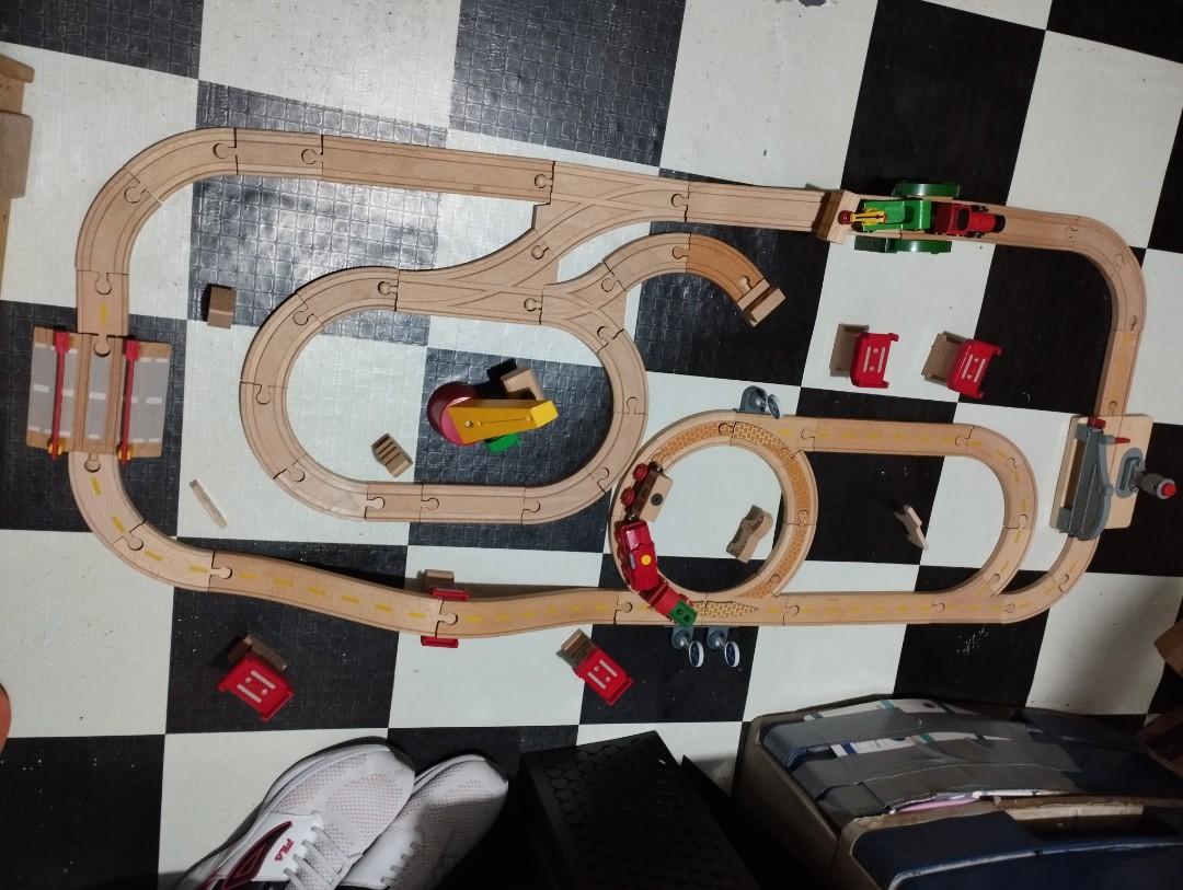 WOODEN RAIL TRACK, Hobbies & Toys, Toys & Games on Carousell