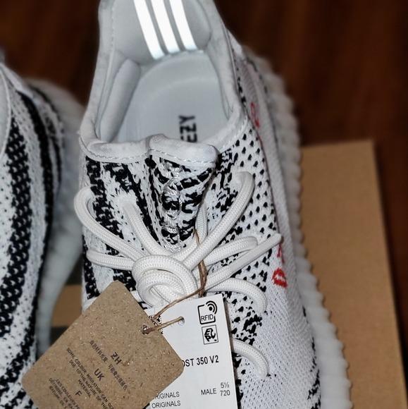 Yeezy zebra sale gs
