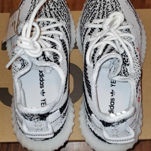 Yeezy 2025 zebra gs