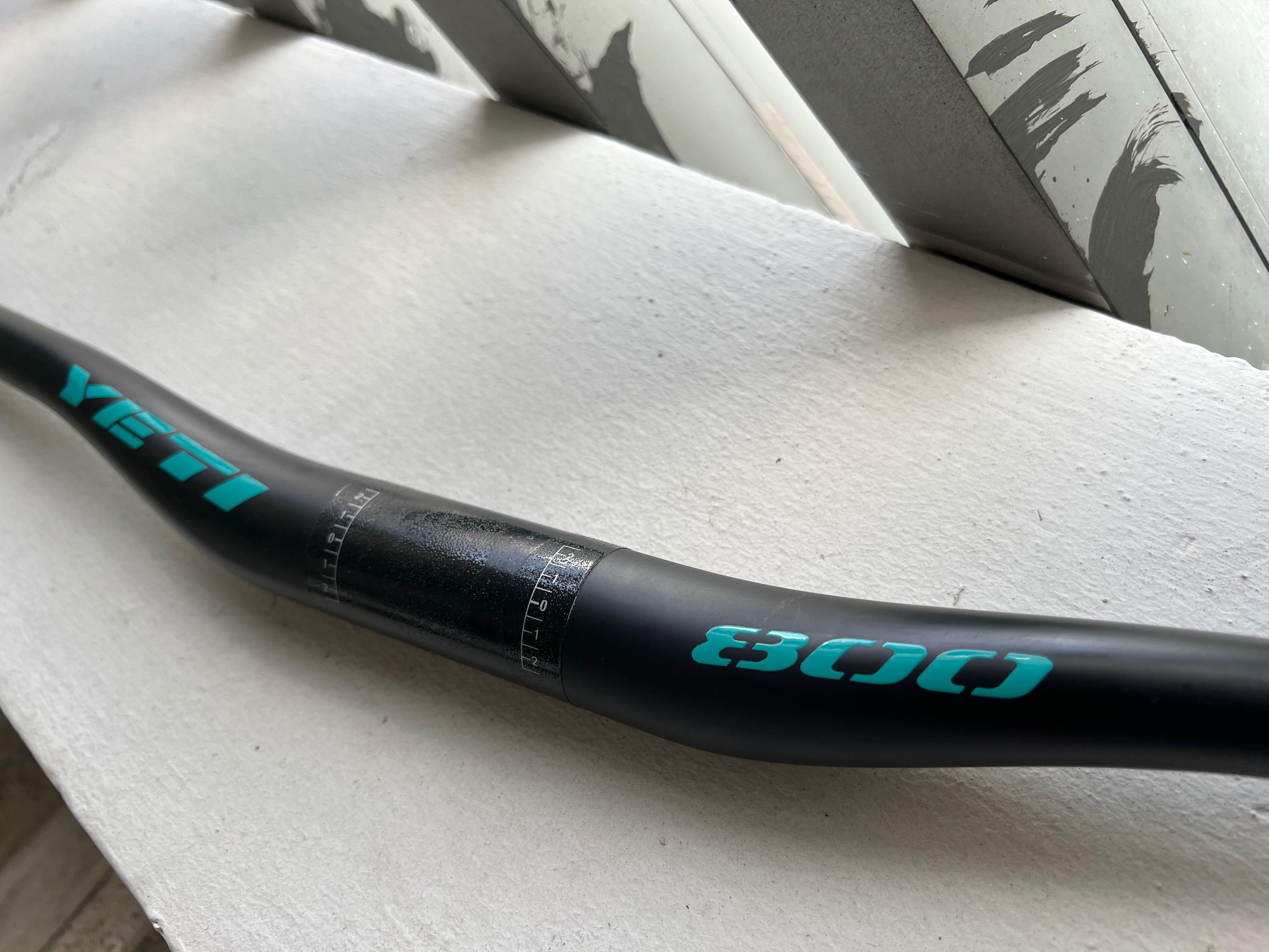 Yeti Turq Carbon Handlebar 35mm black turquoise
