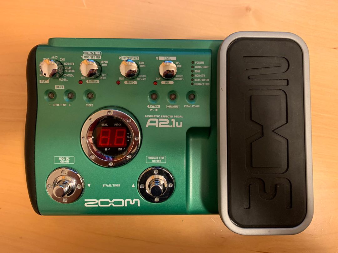 Zoom A2.1u Multi-effect Pedal for Acoustic Guitar (19/7 Updated