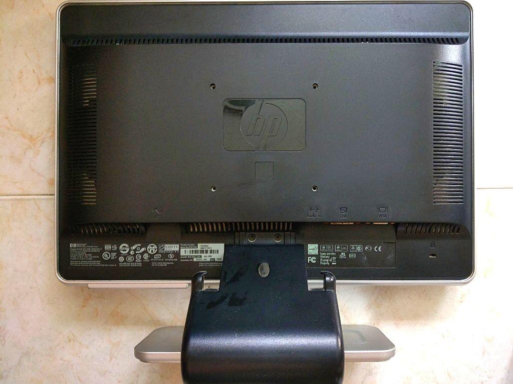 19 Inch HP LCD Monitor With Builtin Speaker, Model HPw1907, With Power