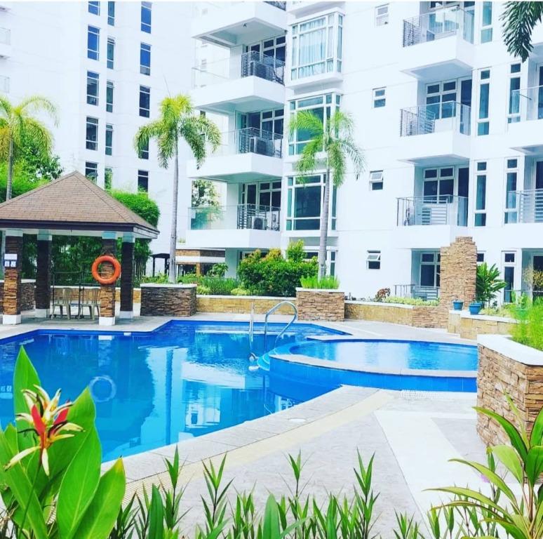 Parkside Villas 4BR For Sale Newport Pasay City with 2 Parking slots