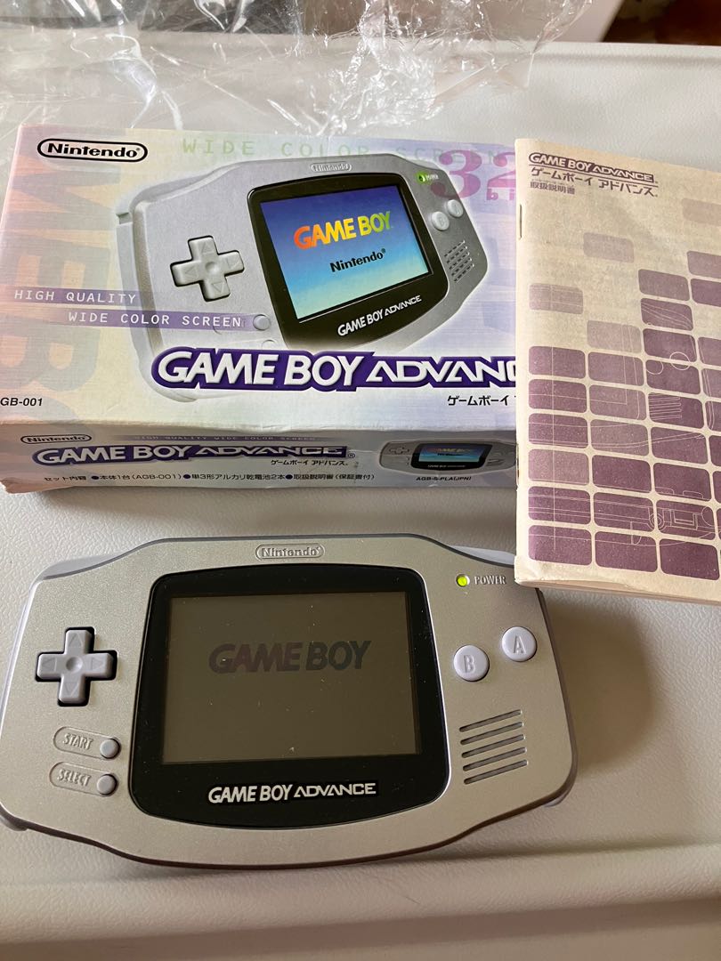 極新正，操作無問題) Nintendo Gameboy Advance GBA 銀色任天堂, 電子