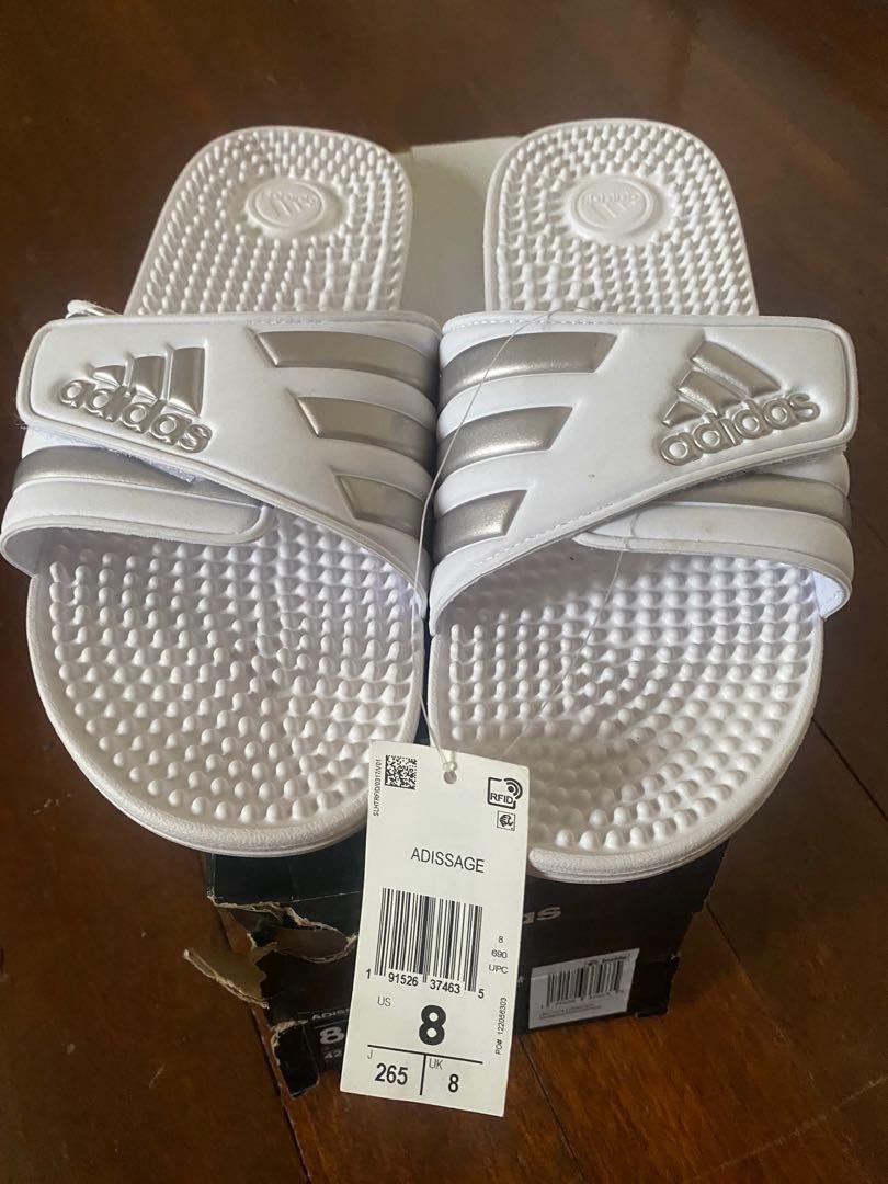 Adidas Adissage (Category: Slippers & Slides) located in Quezon City. Submitted by aneeshaaa (Listing ID 1173077822, Image 1). Description: NEGO Brand new .
