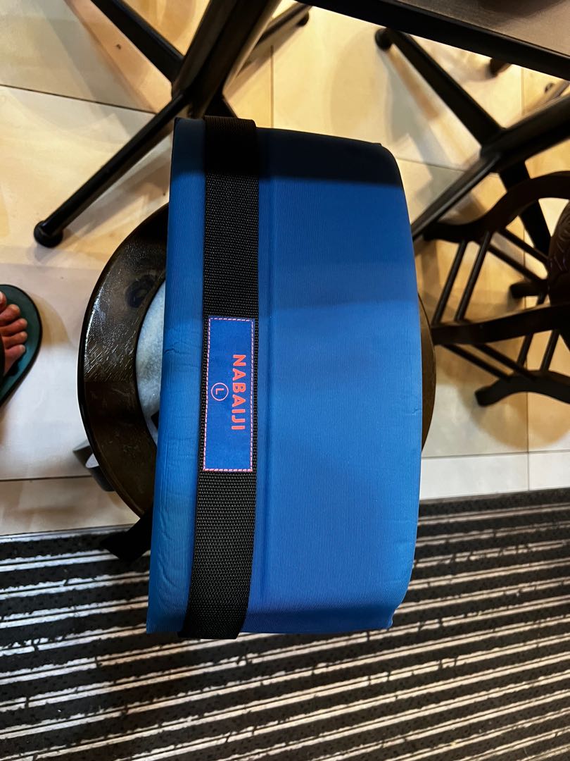 Adult swimming belt from Decathlon, Sports Equipment, Other Sports