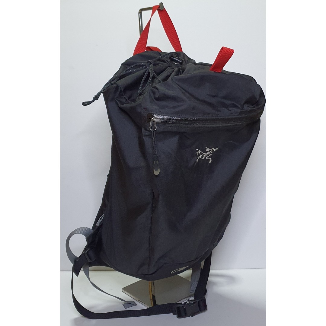 Cierzo 2025 18 backpack