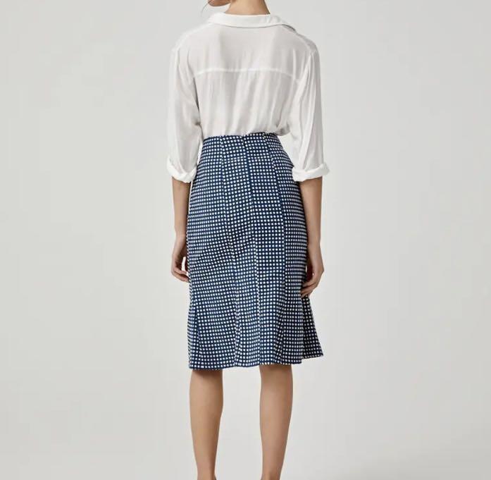 AUNE TWEED TRUMPET SKIRT Women s Fashion Bottoms Skirts on
