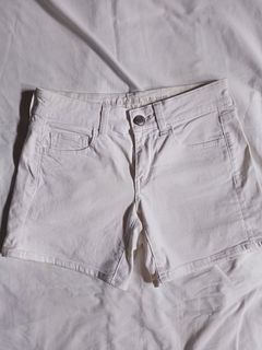 (Category: ) located in . Submitted by kls_clothes (Listing ID 1172994218, Image 1). Description: .