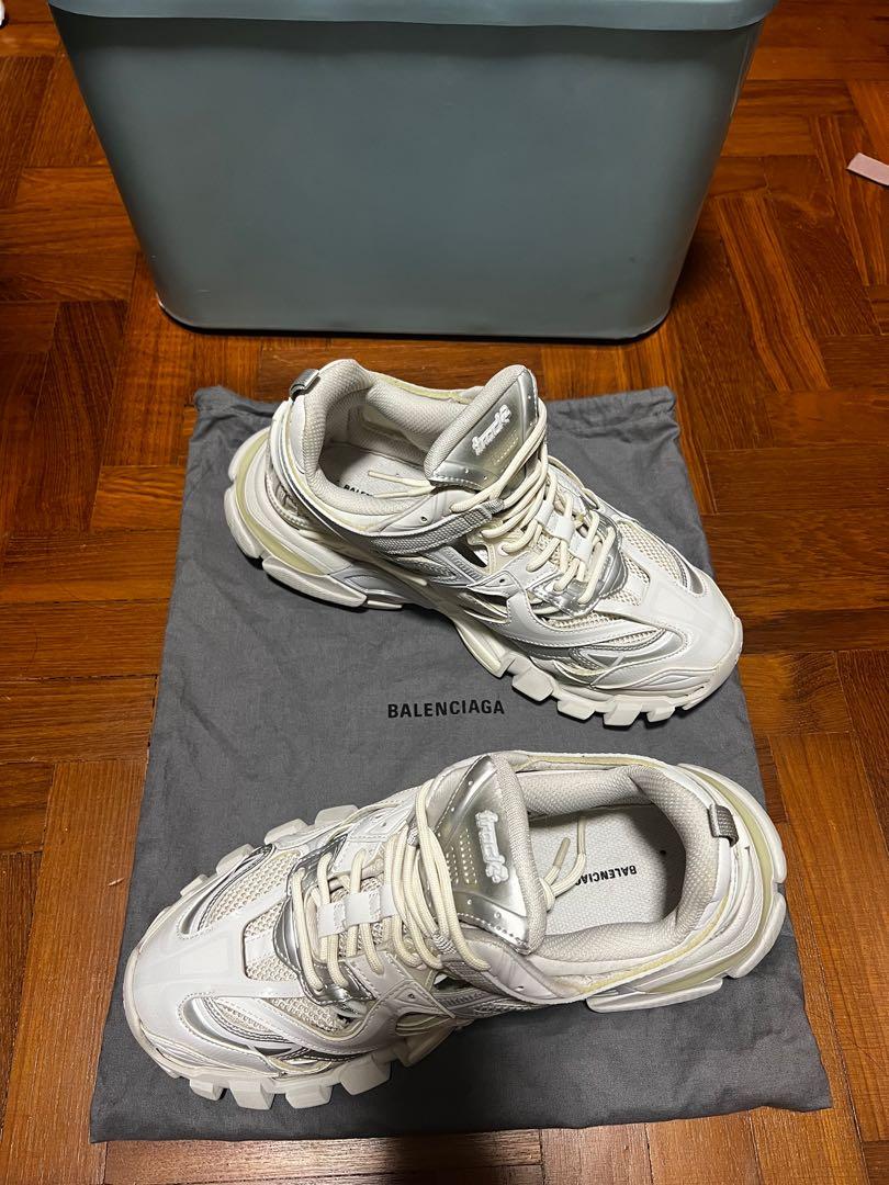 Balenciaga Track 2 White EU43, Men's Fashion, Footwear, Sneakers on  Carousell