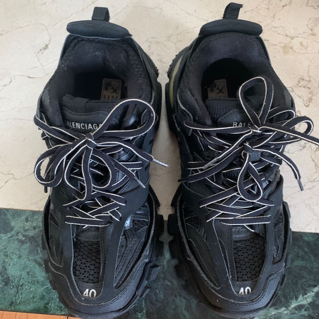 Balenciaga巴黎世家track LED, 名牌, 鞋及波鞋- Carousell