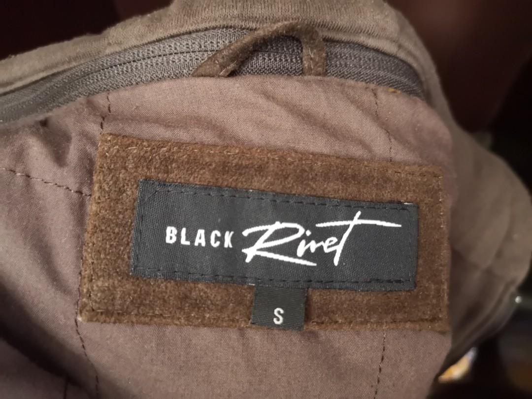 Black rivet sales company