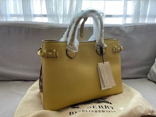 （分類：）位於 。 由 missaliy 提交（商品編號 1172994725，圖片 1）。簡介： 。