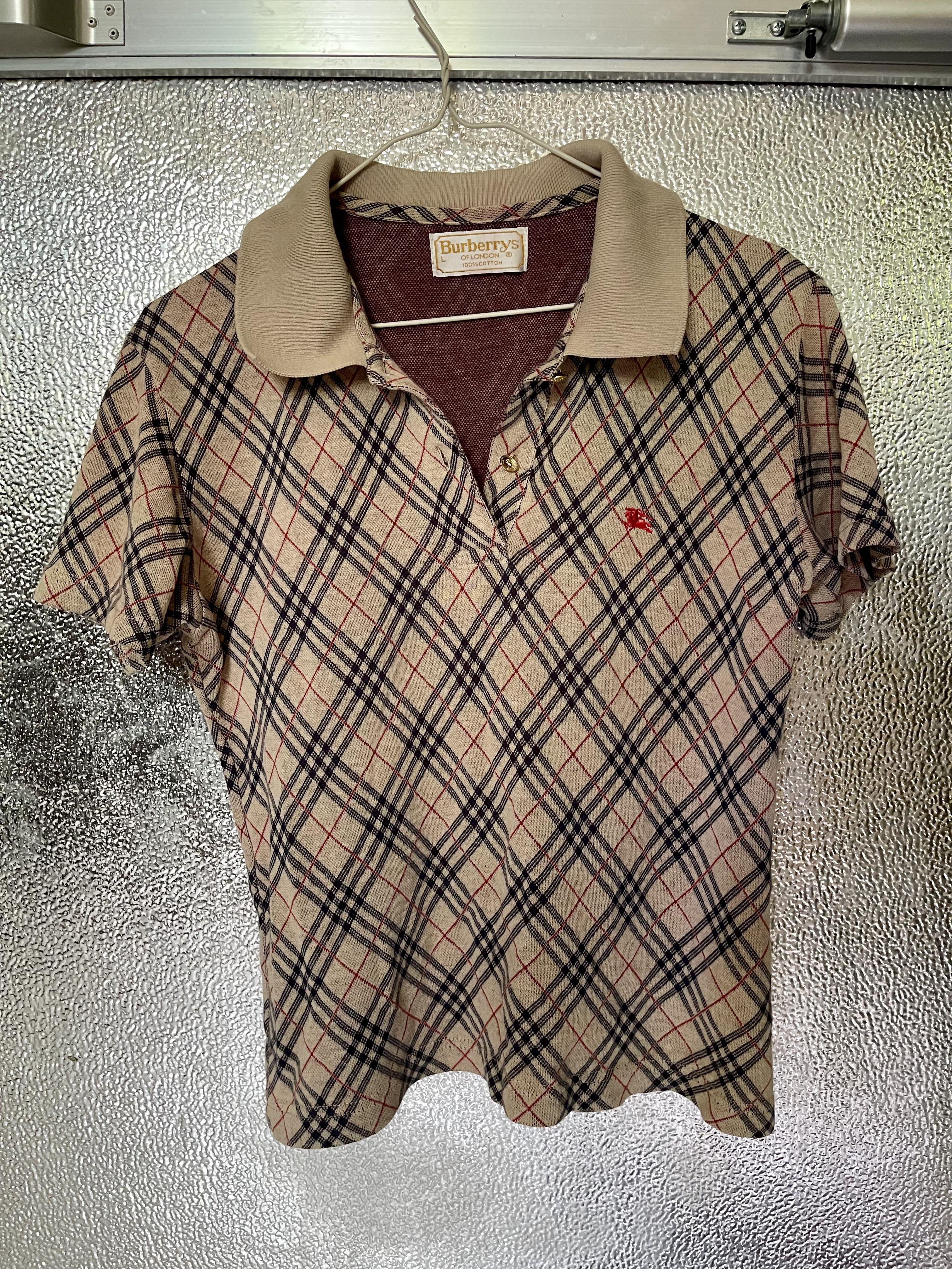 Republik formel lancering ORIGINAL/AUTHENTIC Burberry polo shirt with Gold Burberry buttons, Women's  Fashion, Tops, Shirts on Carousell