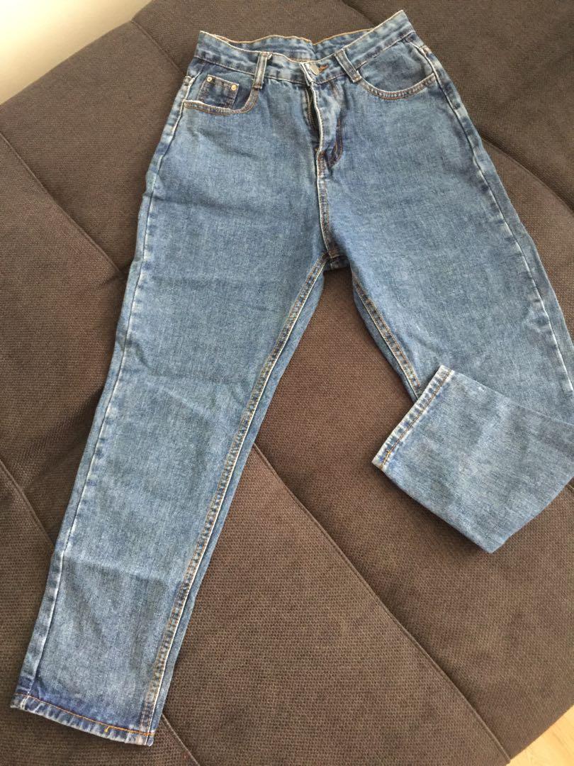 China Jeans (Category: Jeans) located in Quezon City. Submitted by ronabouts (Listing ID 1173074081, Image 1). Description: .