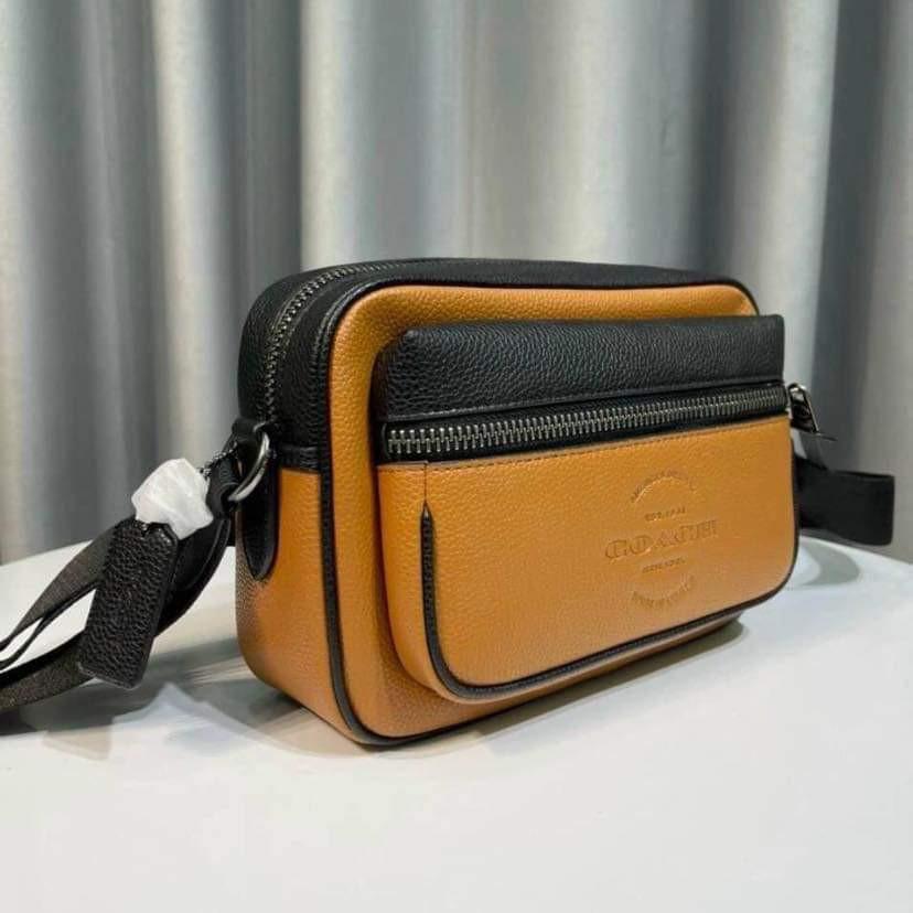 Coach Thompson Camera Bag, Men's Fashion, Bags, Sling Bags on Carousell