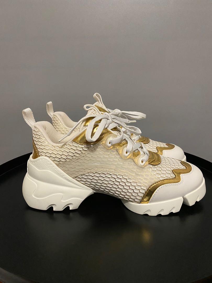 Sneakers exclusive sales dior 2019