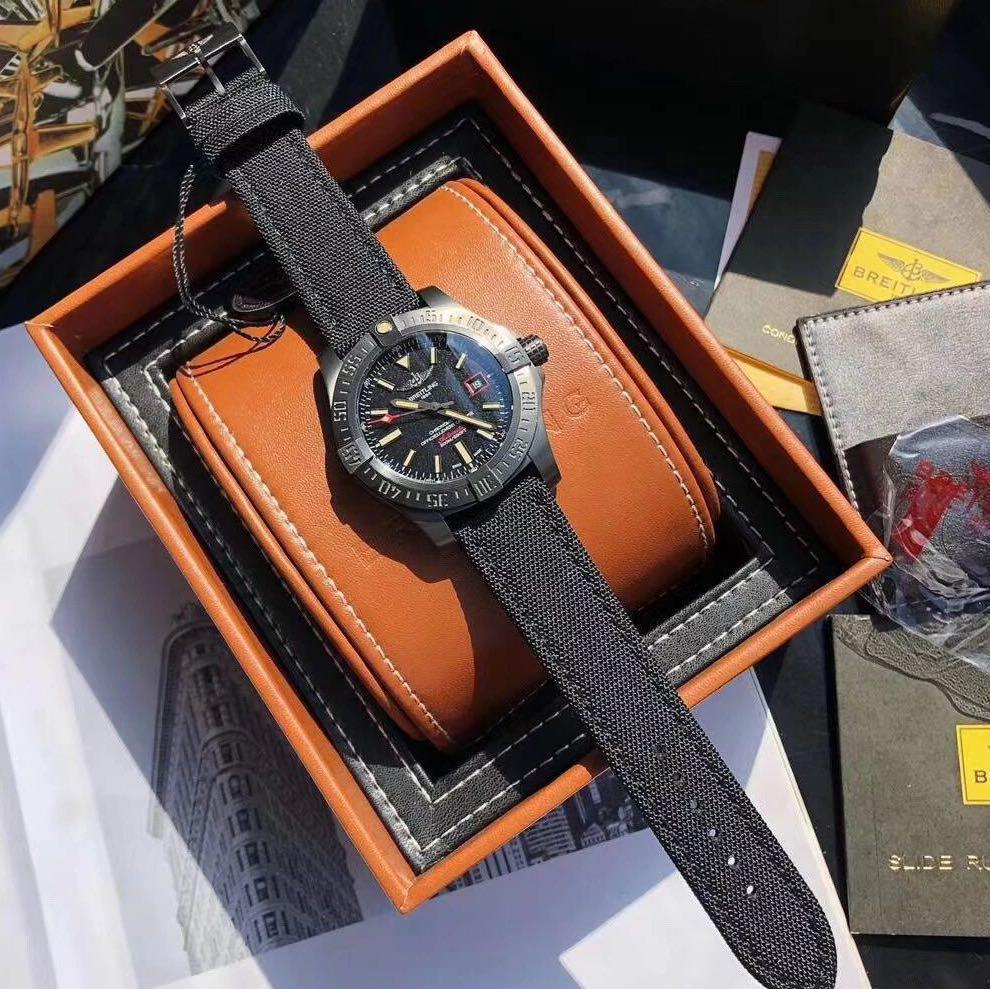 Breitling avenger blackbird best sale 44mm