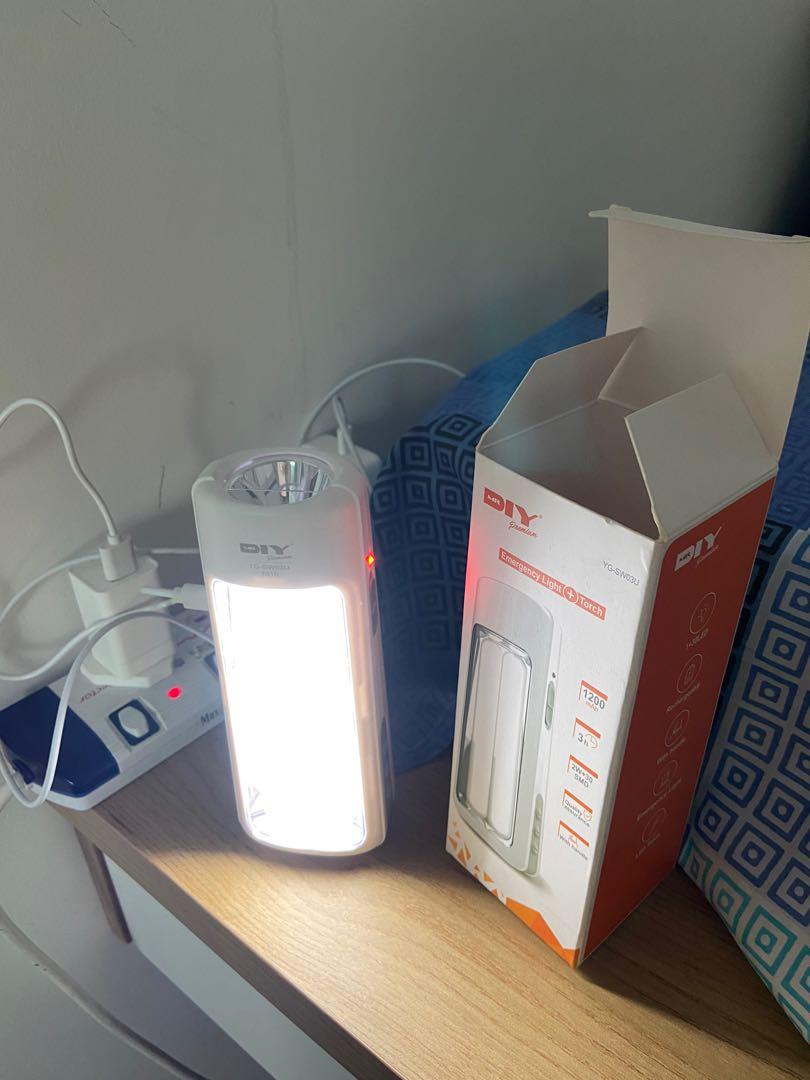 MR.DIY) USB Rechargeable LED Emergency Light