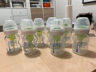 （分類：）位於 。 由 emilykhc 提交（商品編號 1173137658，圖片 1）。簡介： 。
