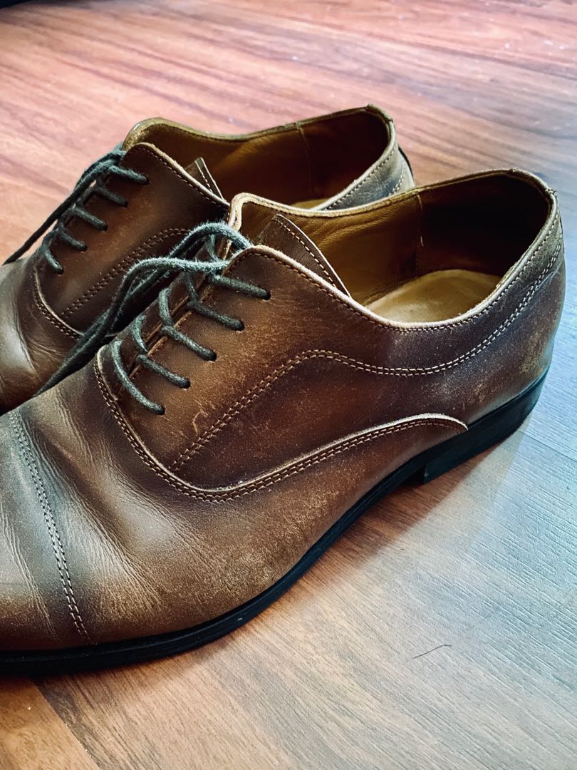 Ferragamo Vintage leather shoes, Men's Fashion, Footwear, Dress shoes on  Carousell