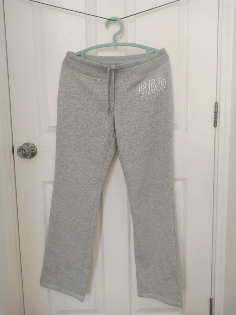 Gap Grey Jogging Pants (Category: Other Bottoms) located in Quezon City. Submitted by dalgidalgi26 (Listing ID 1172985814, Image 1). Description: Bought straight from the physical store a few years back. Worn once or twice only. As this is pre-loved, please do manage expectations in case there are loose threads/discolorations/creases, you can message me for more photos or a GDrive link for a video for condition. Rfs: Decluttering Size: S MOP: GCa