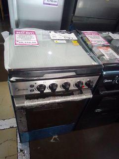 Gas range with electric oven