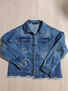 (Category: ) located in . Submitted by foreverfriend (Listing ID 1173160317, Image 1). Description: .