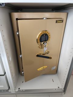 （分類：）位於 。 由 MaximLi2022 提交（商品編號 1173074959，圖片 1）。簡介： 。