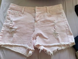 (Category: ) located in . Submitted by riaagu (Listing ID 1173026855, Image 1). Description: .
