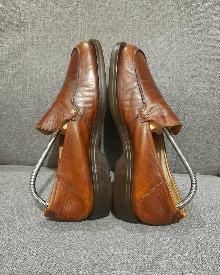 HUGO BOSS Loafers (Category: Casual Shoes) located in Quezon City. Submitted by dashfaster (Listing ID 1173093058, Image 2). Description: Guaranteed authentic Soft leather upper Rubber outsole US8 M.