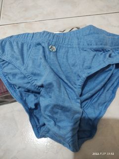 (Category: ) located in . Submitted by js.thriftstore (Listing ID 1173030565, Image 1). Description: .