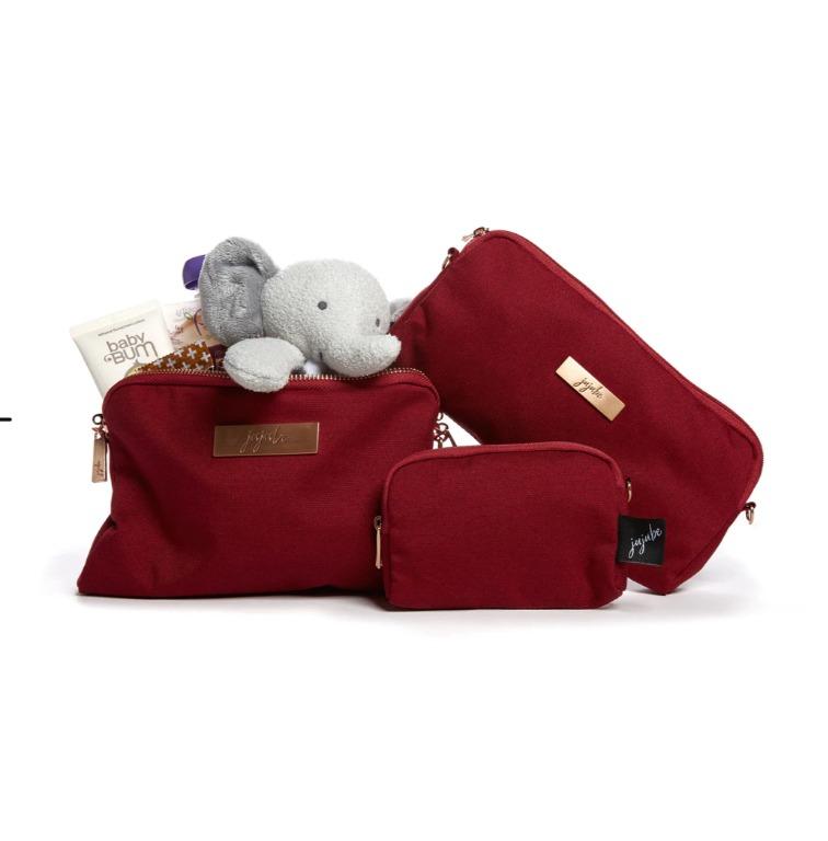Jujube Be Set Tibetan Red (Category: Diaper Bags & Wetbags) located in Makati City. Submitted by chaitealover (Listing ID 1173049446, Image 2). Description: Get ready to take your organization skills to the next level. This set includes three mini bags that you can use to organize your diaper bag or as standalone bags. When you pack with Be Set, you’ll never have to dig around the bottom of your bag for small items again. The set comes with two d
