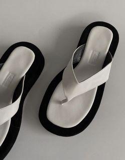 Kees Collection The Boni Sandals in White