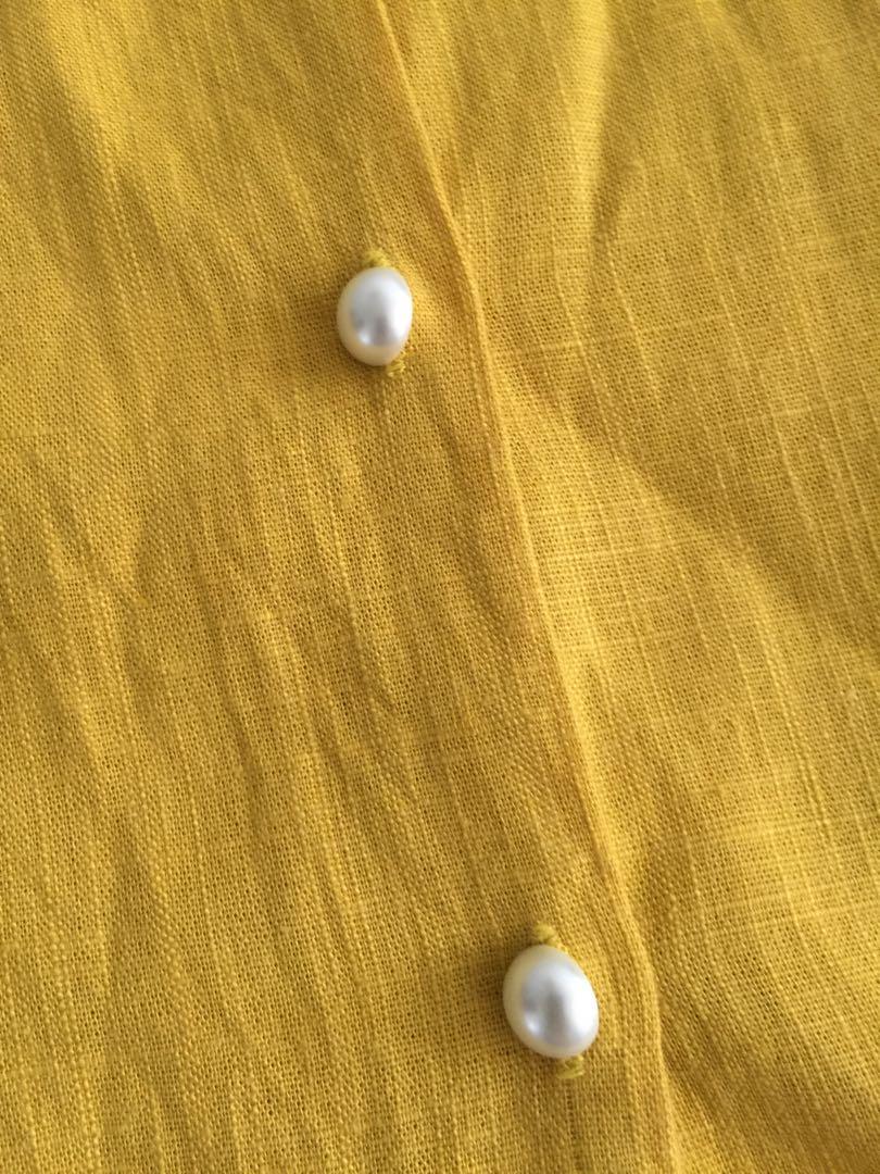 Korean Top (Category: Blouses) located in Quezon City. Submitted by ronabouts (Listing ID 1173071820, Image 3). Description: Never worn but washed and ironed once. .